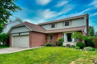 435 Stillmeadow Circle Waterloo Ontario N2L 5M1