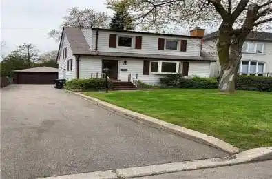 20 Abbotsford Road Toronto C07 Ontario M2N 2P8