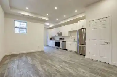 620 Bathurst Street Unit# C Toronto C01 Ontario M5S 2R1