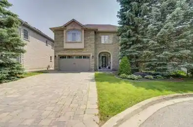 3 Wainwright Avenue Richmond Hill Ontario L4C 5R4