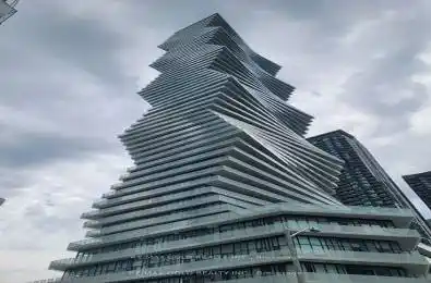 3900 Confederation Parkway Unit# 1804 Mississauga Ontario L5B 0M3