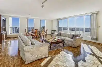 130 Neptune Drive Unit# 1601 Toronto C04 Ontario M6A 1X5