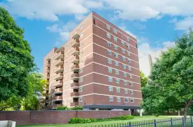 40 Chichester Place Unit# 606 Toronto E05 Ontario M1T 3R6