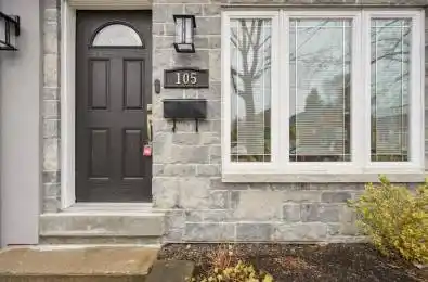 105 Wiley Avenue Toronto E03 Ontario M4J 3W5