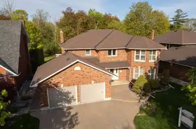 132 Samac Trail Oshawa Ontario L1G 7V9