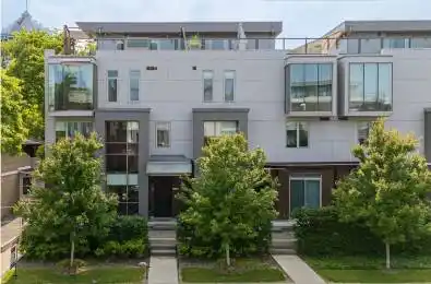 18 Greenbriar Road Unit# 4 Toronto C15 Ontario M2K 0G7