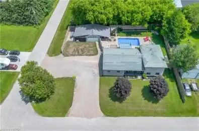 3 Saint Catharine Street Brant Ontario N0E 1A0