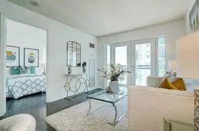 600 Queens Quay Unit# 711 Toronto C01 Ontario M5V 3M3