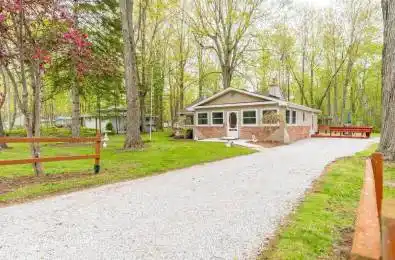 6085 DANBEA Lane Lambton Shores Ontario N0N 1J1