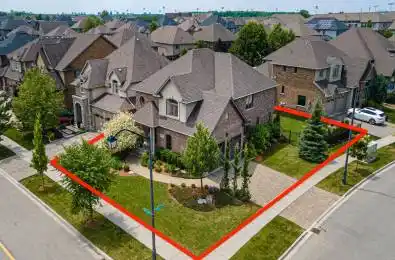 832 Copper Ridge Drive Waterloo Ontario N2K 0B5