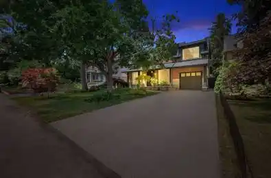 10 Colwood Road Toronto W08 Ontario M9A 4E3