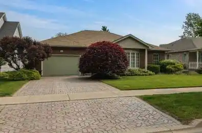 123 Dorchester Drive Grimsby Ontario L3M 5H5