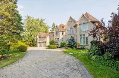 2 Waterford Lane Whitchurch-Stouffville Ontario L4A 2C1