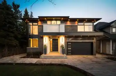 33 Cornelius Parkway Toronto W04 Ontario M6L 2K2