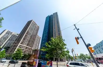 99 Harbour Square Unit# 812 Toronto C01 Ontario M5J 2H2