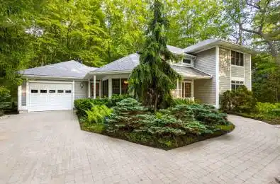 10221 Shoreline Drive Lambton Shores Ontario N0M 1T0