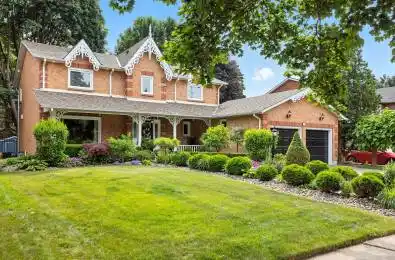 3 Whitburn Street Whitby Ontario L1R 1E5