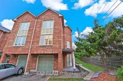 39 Guildpark Pathway Toronto E08 Ontario M1J 3P1