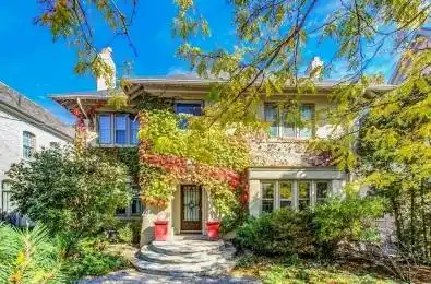 47 Hillholm Road Toronto C03 Ontario M5P 1M4