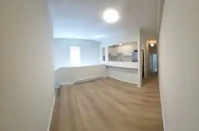 556 Spadina Crescent Unit# 2 Toronto C01 Ontario M5S 2J9