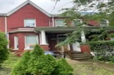 17 Henry Street Unit# Bsmt Toronto C01 Ontario M5T 1W9