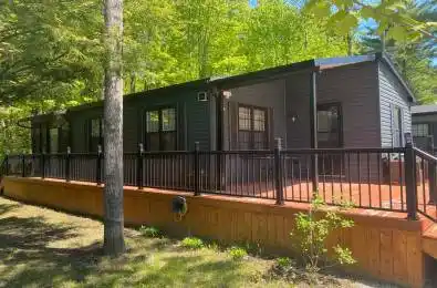 1082 Shamrock Marina Road Unit# SMR220 Gravenhurst Ontario P0E 1N0