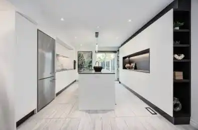 95 Summerhill Avenue Unit# 10 Toronto C09 Ontario M4T 1B1