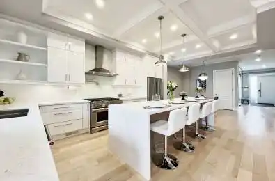 4 Charleston Road Toronto W08 Ontario M9B 4M7