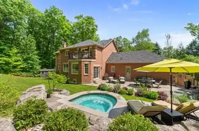 8 Oakview Place Uxbridge Ontario L9P 0L1