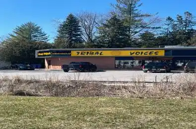 1774 Lansdowne Street Peterborough West Ontario K9K 1R5
