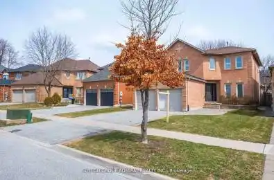 45 Inglewood Avenue Vaughan Ontario L4J 7T8