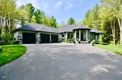 2 Sycamore Circle Springwater Ontario L0L 2K0