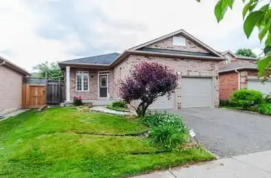 3 Paddle Gate Richmond Hill Ontario L4E 3Y2