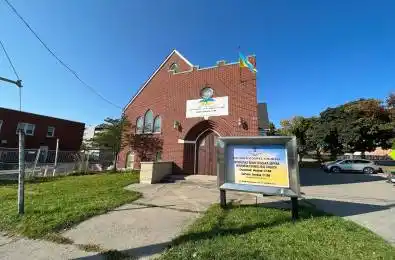 490 Simcoe Street Oshawa Ontario L1H 4J8