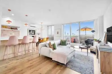 35 Ormskirk Avenue Unit# 501 Toronto W01 Ontario M6S 1A8