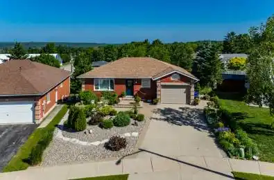 17 Charles Street Penetanguishene Ontario L9M 2G6