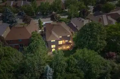 314 Howell Road Oakville Ontario L6H 5Y5