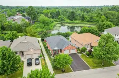 29 Hickory Lane St. Thomas Ontario N5R 6K9