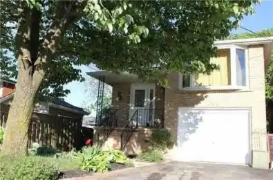 395 Simcoe Road Bradford West Gwillimbury Ontario L3Z 1Z2