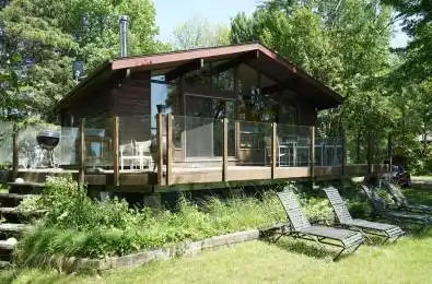 16 Leaside Drive The Archipelago Ontario P0G 1G0