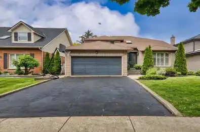 25 Sumner Crescent Grimsby Ontario L3M 5E3