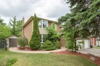 12 Barr Crescent Brampton Ontario L6Z 3C3