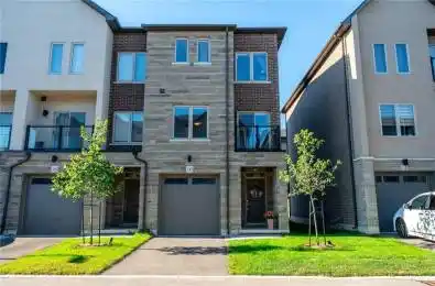 16 Raspberry Lane Hamilton Ontario L0R 1W0