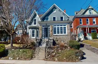 92 Pine Street Brockville Ontario K6V 1G9