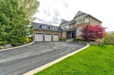 13 Classic Drive Brampton Ontario L6Y 5G9