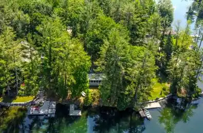 3587 Riverdale Drive Severn Ontario L0K 2B0