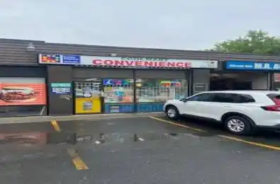 300 Dundas Street Whitby Ontario L1N 2J1