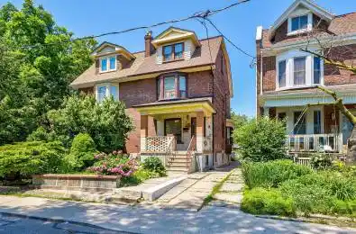 8 Hepbourne Street Toronto C01 Ontario M6H 1J8