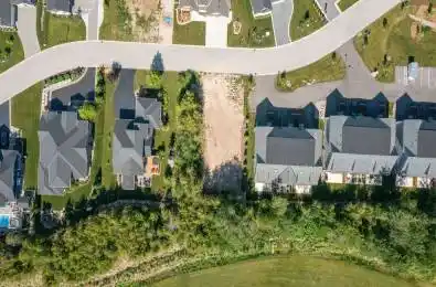 144 Landry Lane Blue Mountains Ontario N0H 2P0