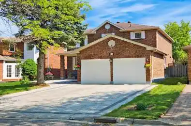 11 Lancashire Road Markham Ontario L3R 7Z4